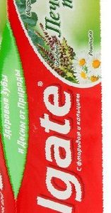 Зубная паста Colgate Лечебные травы 100мл