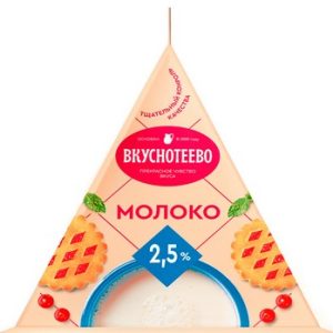 Молоко Вкуснотеево ультрапаст 2,5% TCA 200мл без змж